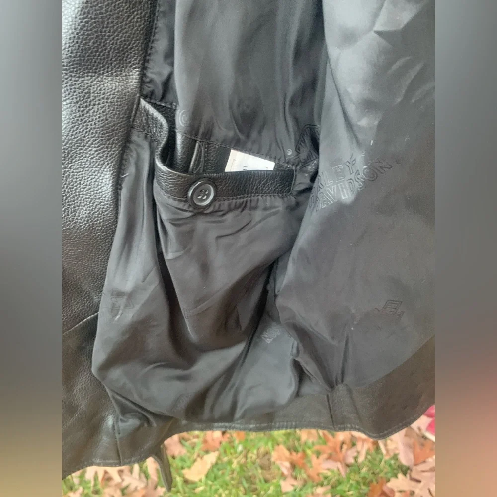 πHost Pick π Harley Davidson Leather motorcycle jacket - Picture 9 of 16